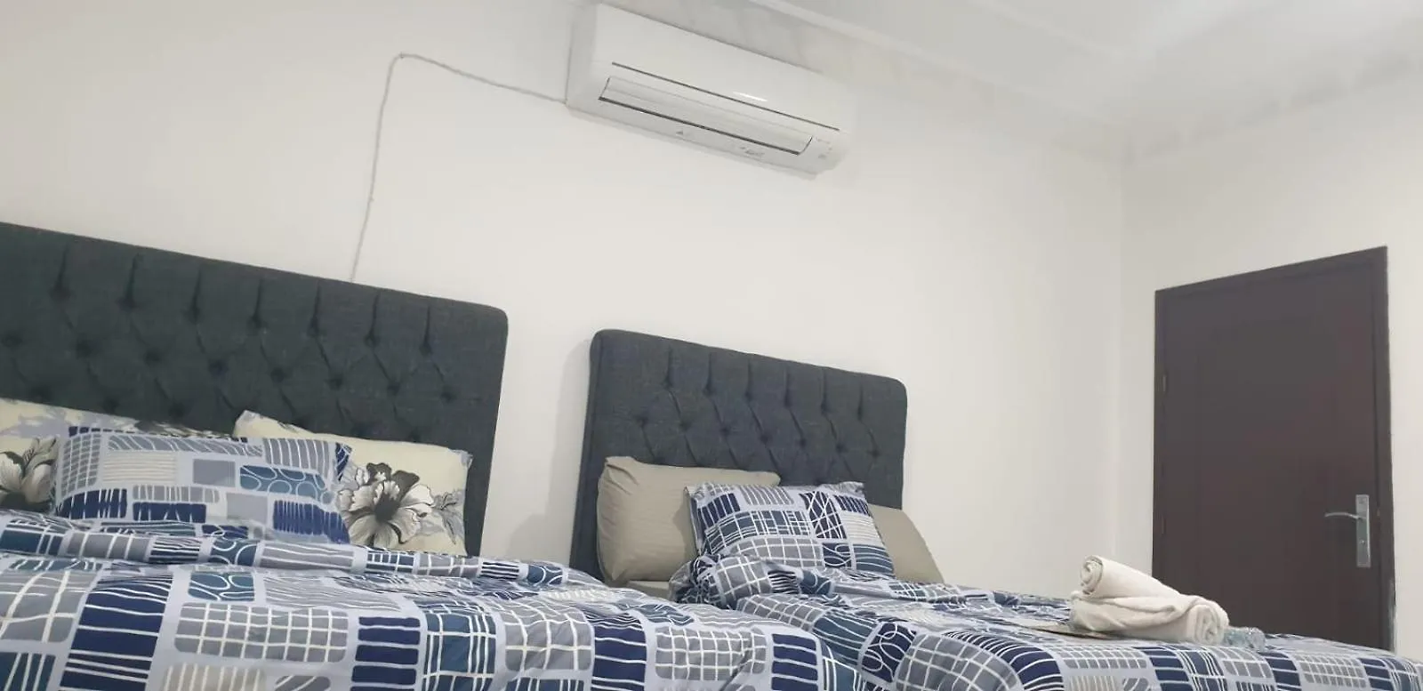 Love hotel Motel Private Couples Rooms Attached Bathroom & Free Private Parking Hourly Rates Available Abu Dhabi