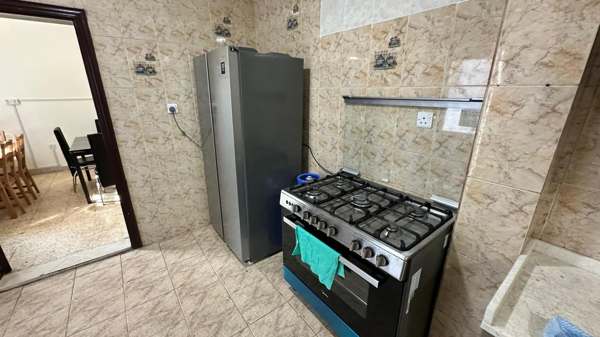 Motel Private Couples Rooms Attached Bathroom & Free Private Parking Hourly Rates Available Abu Dzabi 0*,  Egyesült Arab Emírségek