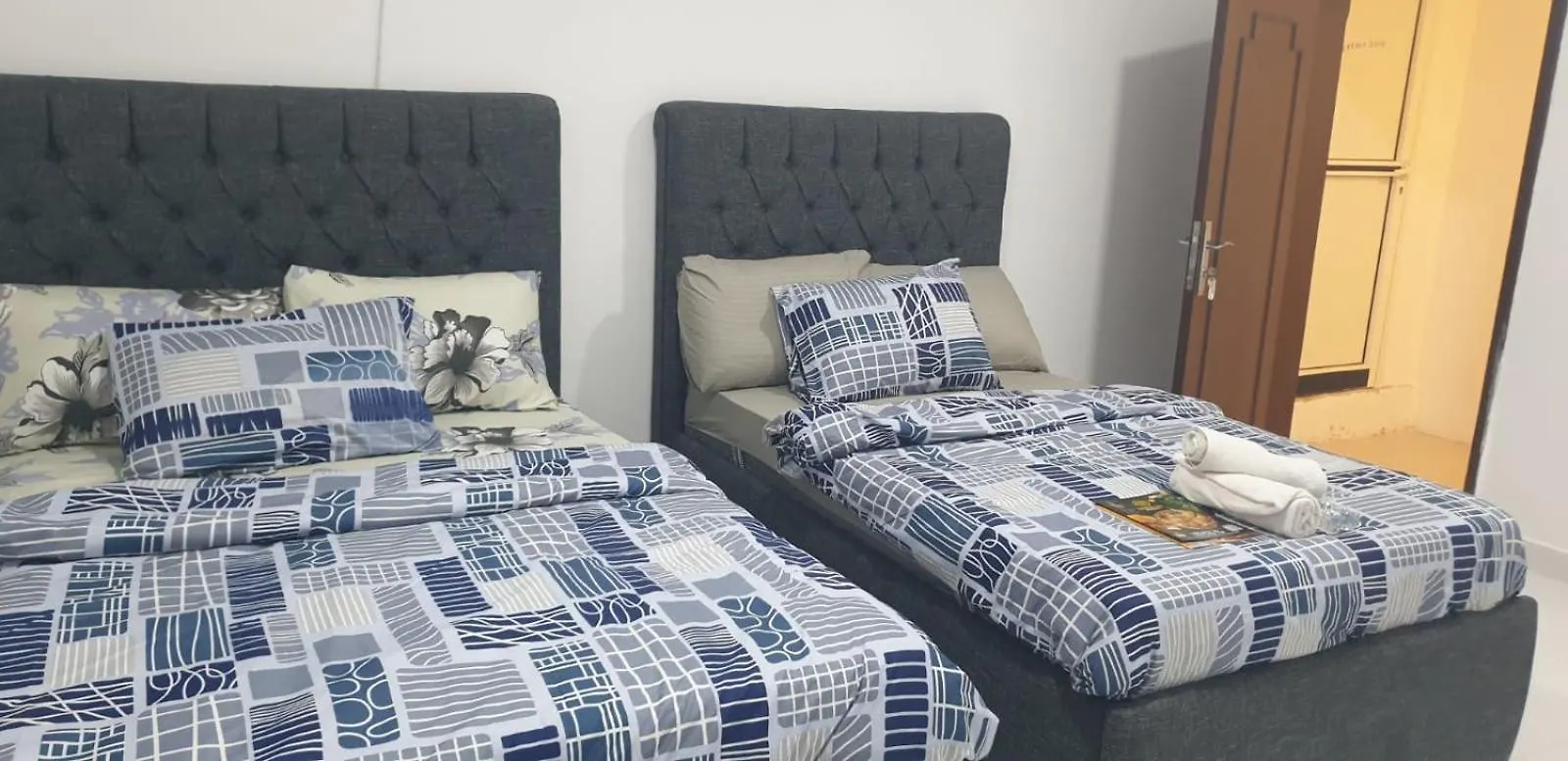 Motel Private Couples Rooms Attached Bathroom & Free Private Parking Hourly Rates Available Abu Dzabi Love hotel